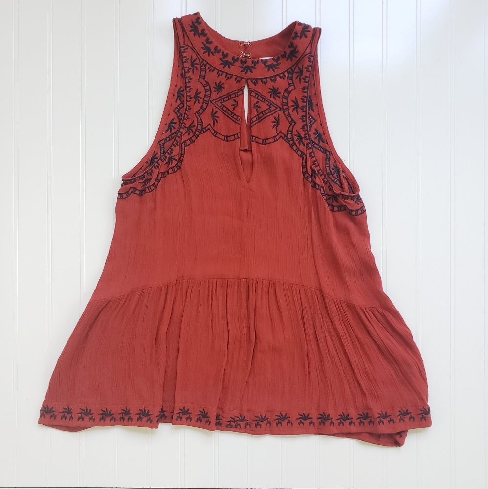 Lucky & Coco burnt orange embroidered tank top